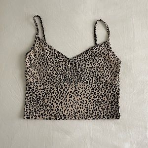 leopard printed cropped tank